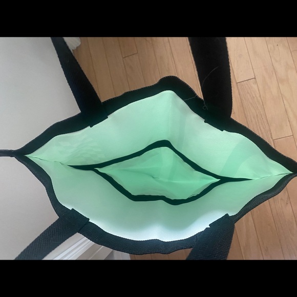 Super Mario Odyssey Large Tote Bag - Picture 4 of 4